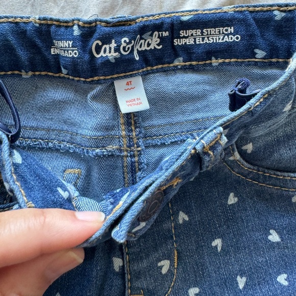 Cat & Jack toddler super stretch jeans size 4T - Picture 2 of 2